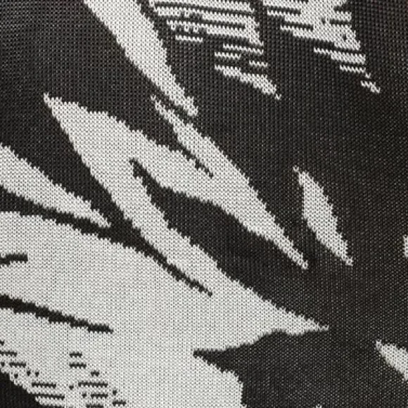 🎉HOST PICK🎉 Jason Wu Botanical Black Top Large Excellent Condition - Picture 4 of 4